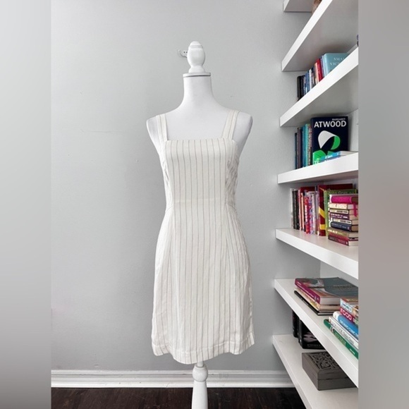 Club Monaco NWT Mini White Striped Linen Dress size 2 - Picture 1 of 15